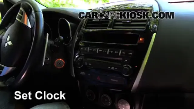 2013 Mitsubishi Outlander Sport ES 2.0L 4 Cyl. Reloj Fijar hora de reloj